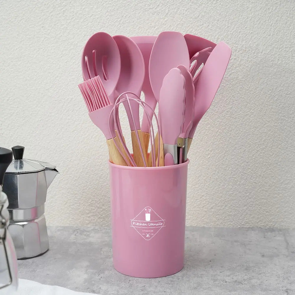 Juego x12 Utensilios de Silicona con Mango de Bambú