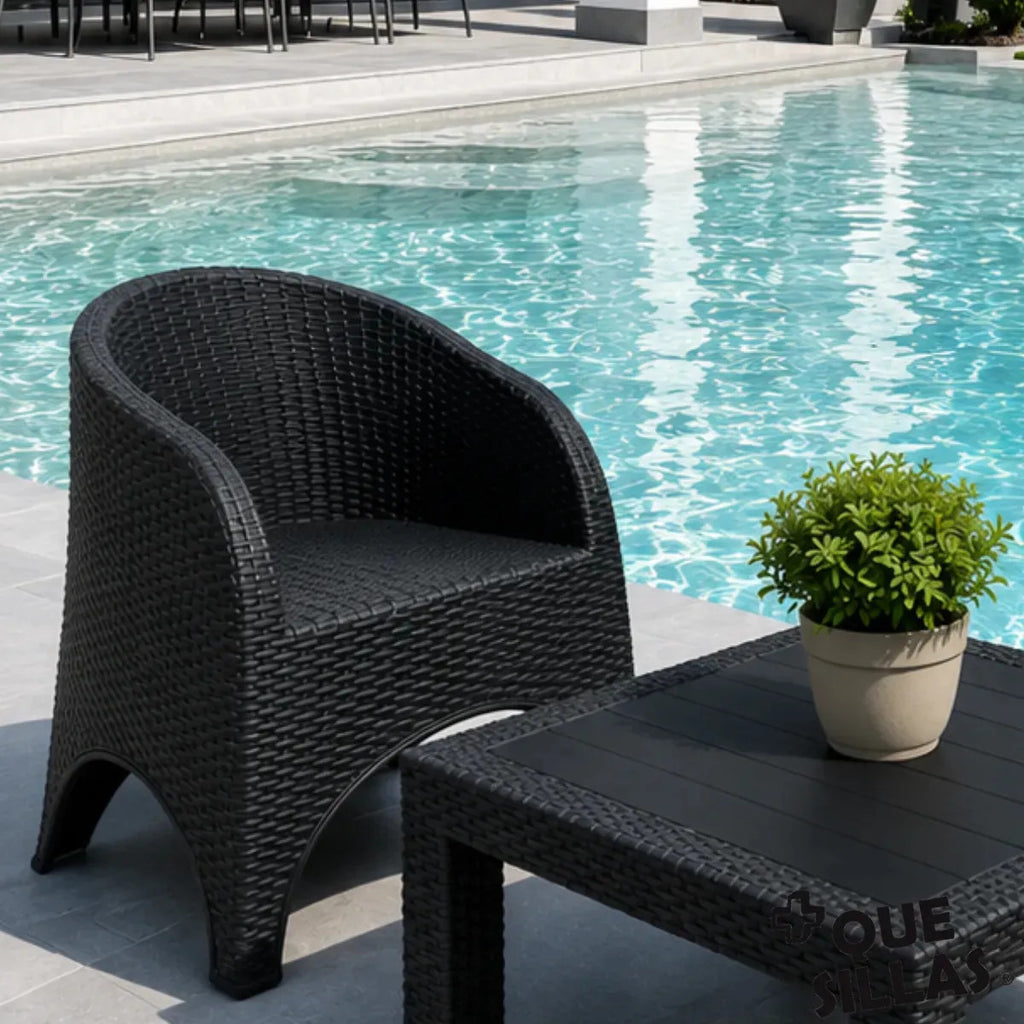 Pack 2 Sillones Alejo + Mesa Ratona 70x70 Símil Rattán